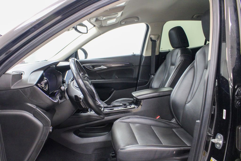 Used 2023 Buick Envision Essence image 5