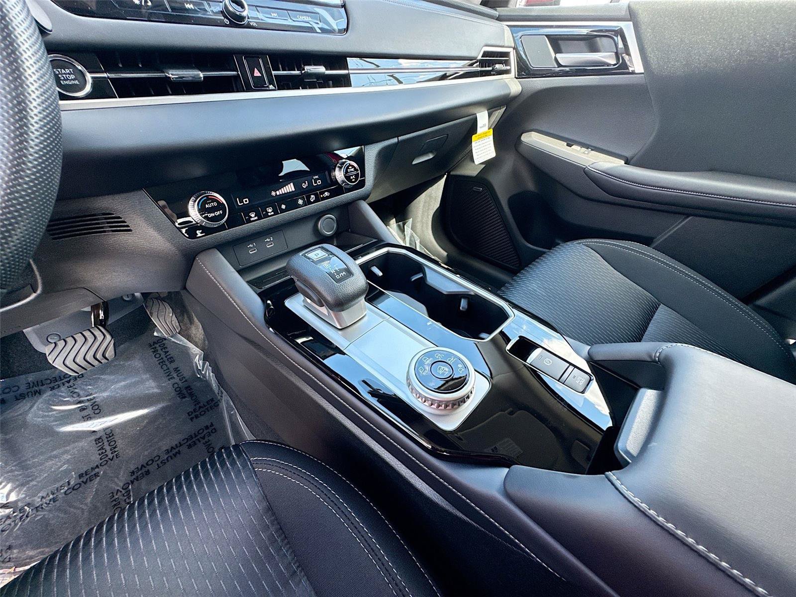New 2026 Mitsubishi Outlander ES FWD image 15