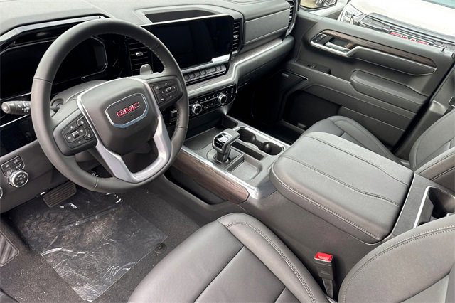 New 2026 GMC Sierra 1500 SLT w/ SLT Premium Package image 10