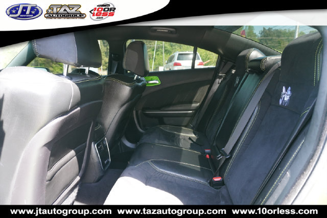 Used 2019 Dodge Charger Scat Pack RWD image 12