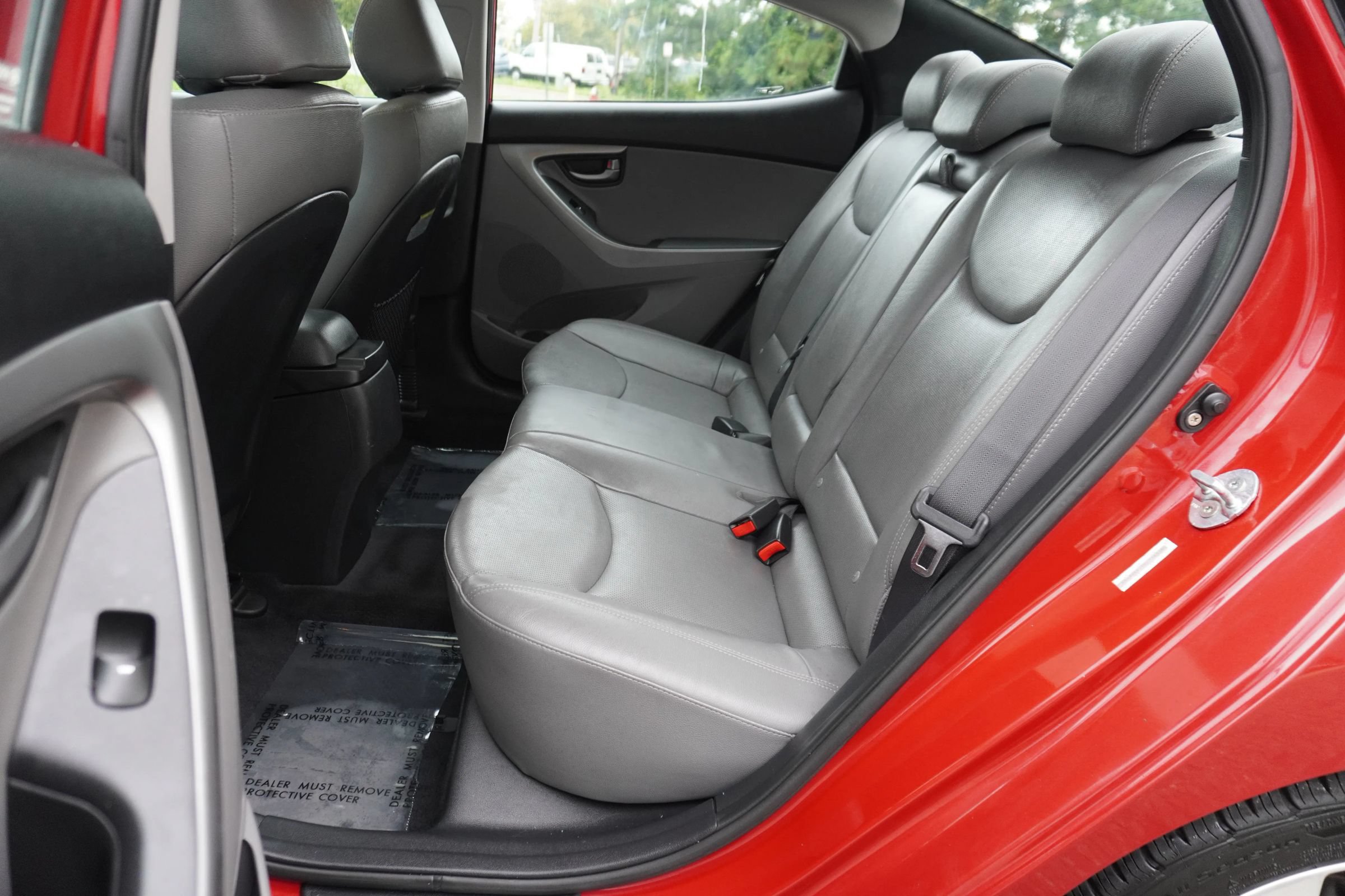 Used 2015 Hyundai Elantra Sport FWD image 10