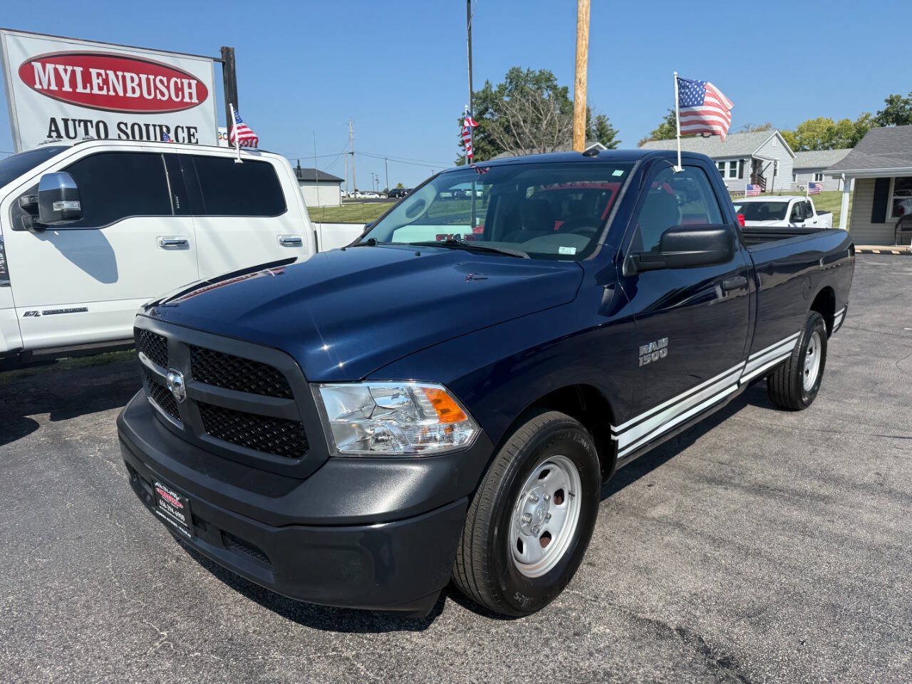 Used 2017 RAM 1500 Tradesman w/ Power & Remote Entry Group RWD image 2