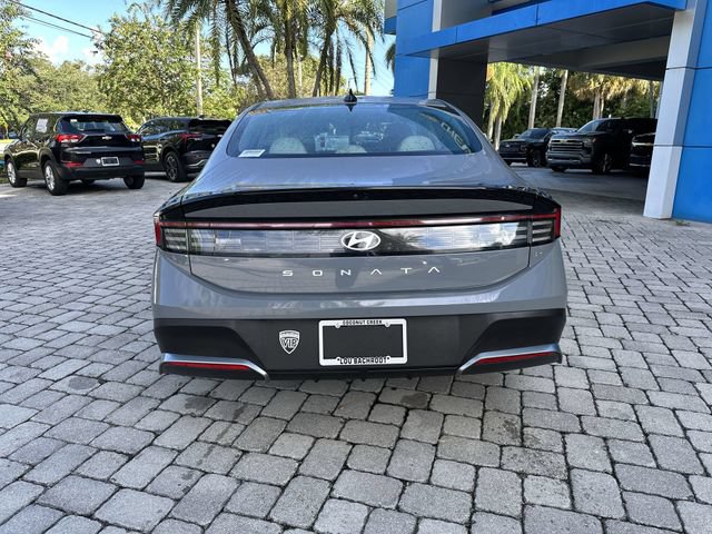 Used 2025 Hyundai Sonata SE FWD image 36