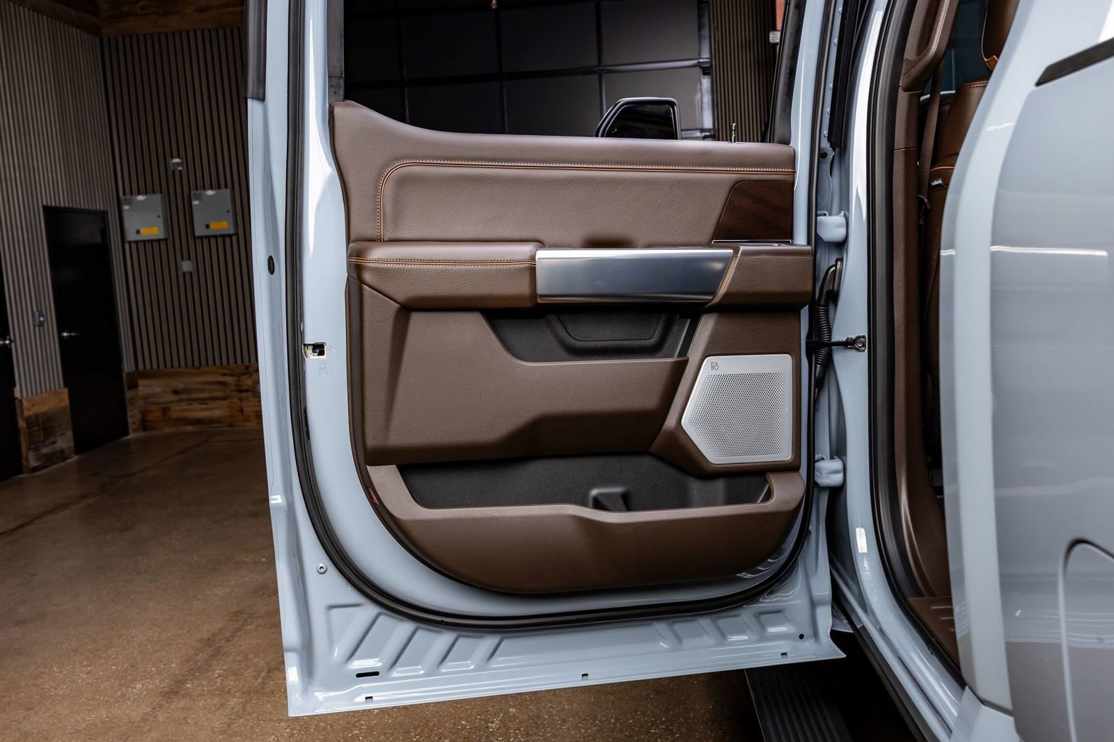 Used 2026 Ford F250 King Ranch w/ Chrome Package image 37