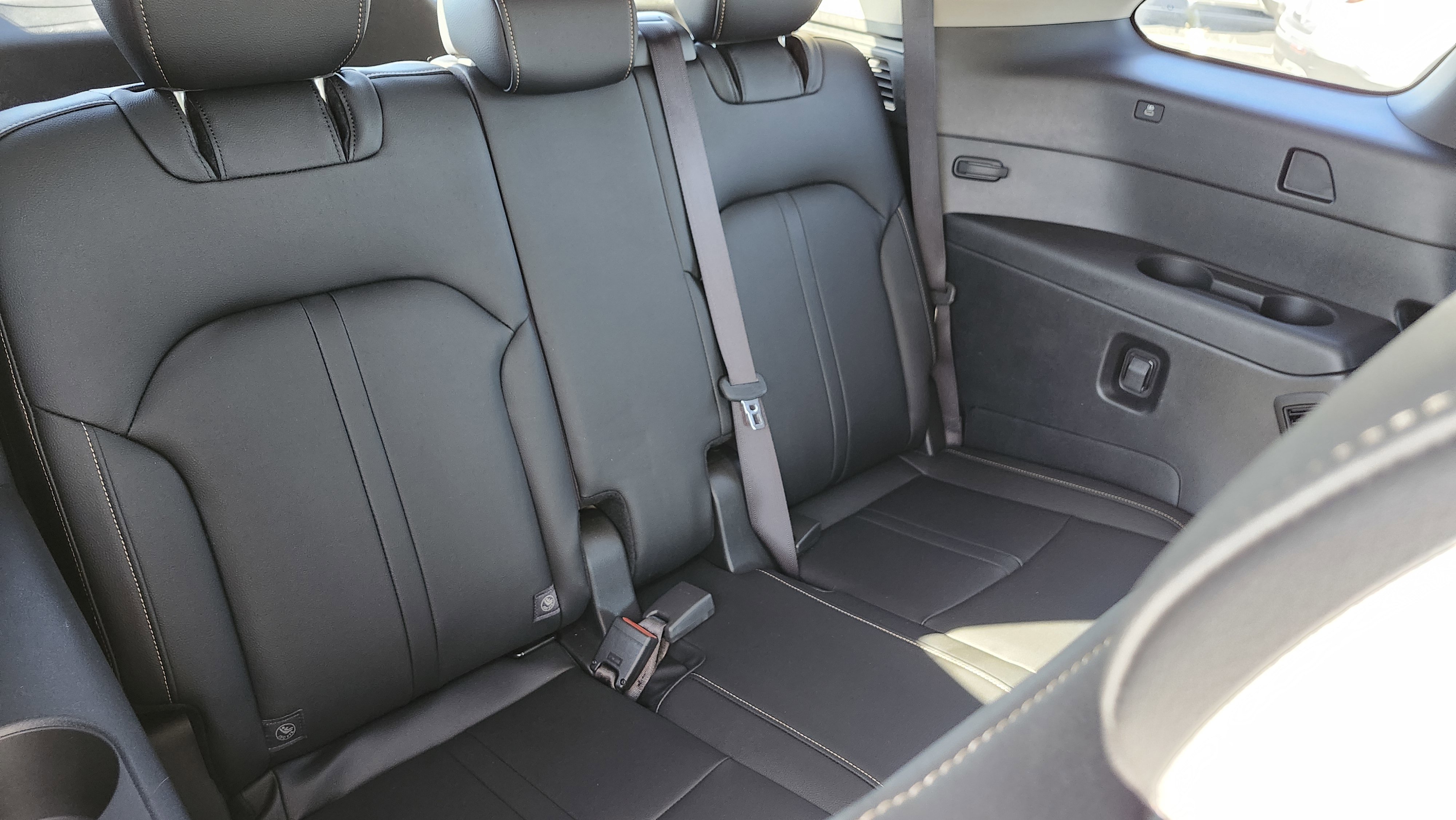 Used 2024 MAZDA CX-90 Plug-In Hybrid w/ Preferred image 13