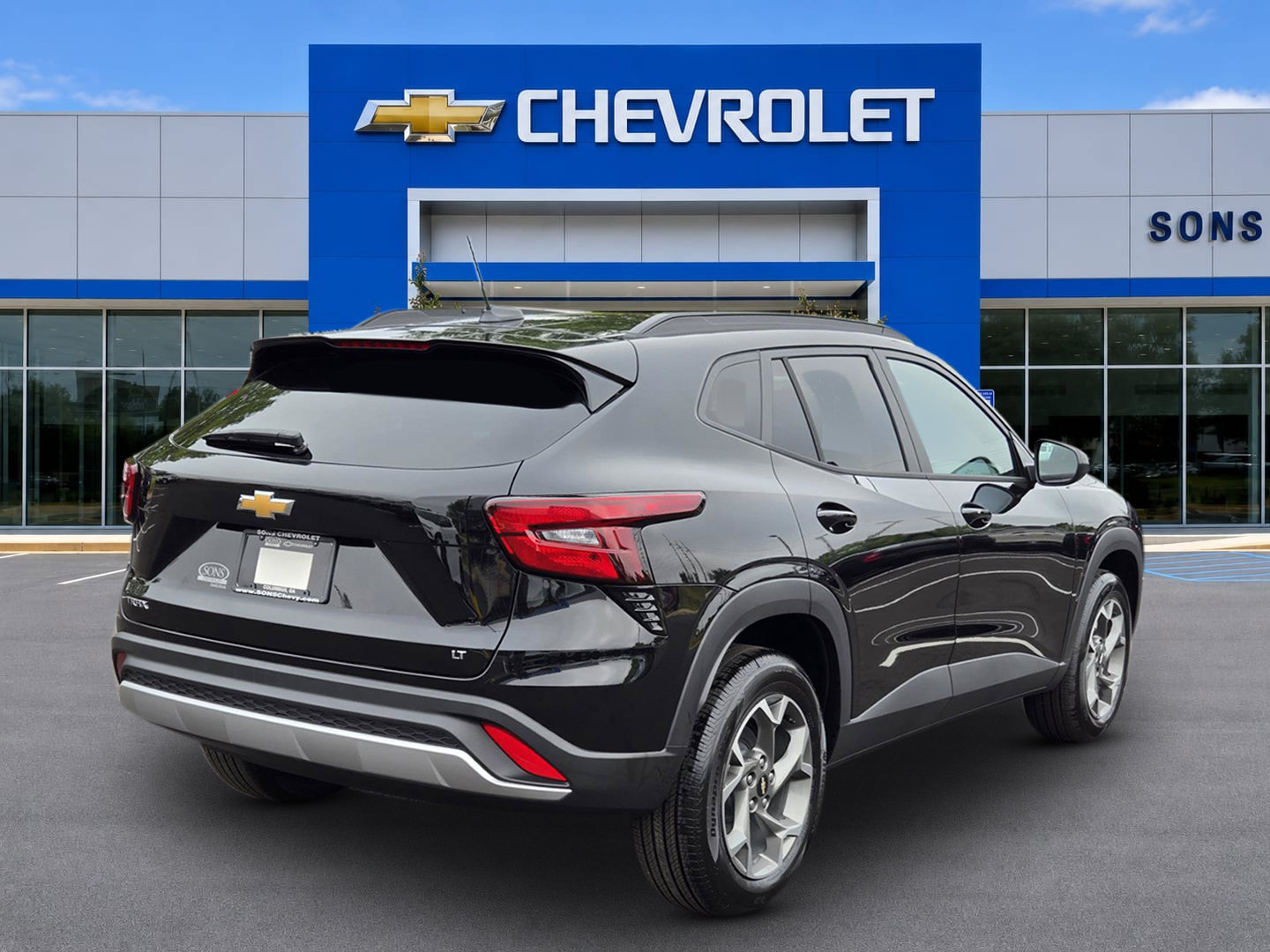 New 2026 Chevrolet Trax LT w/ LT Convenience Package FWD image 5