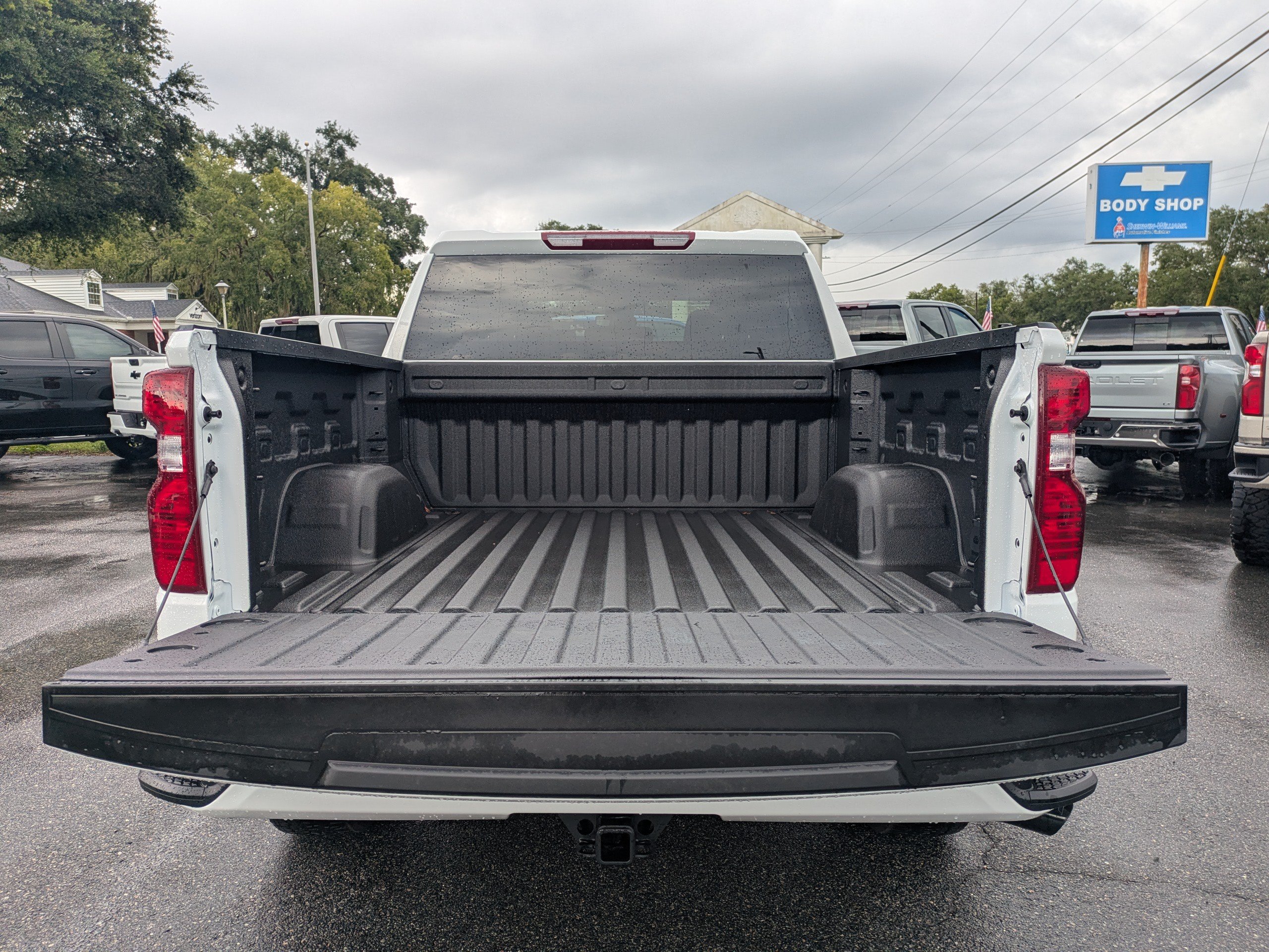 New 2026 Chevrolet Silverado 1500 Custom w/ Turbomax Blackout Package AWD/4WD image 13