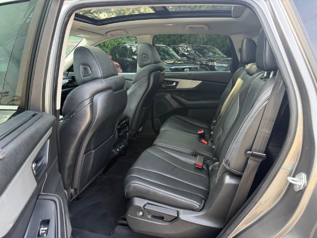 Used 2024 Acura MDX w/ Technology Package FWD image 14
