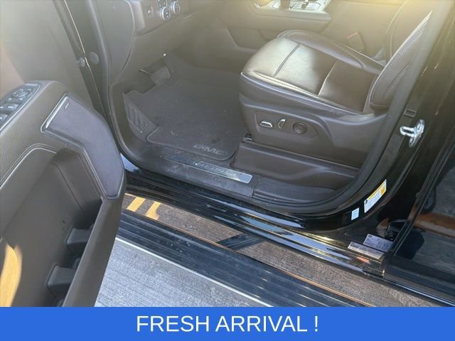 Used 2022 GMC Sierra 1500 Denali w/ Denali Reserve Package image 12