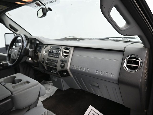Used 2014 Ford F250 XLT w/ XLT Premium Package image 9