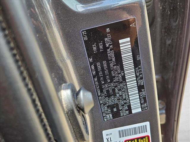 Used 2025 Toyota Highlander XSE AWD/4WD image 17