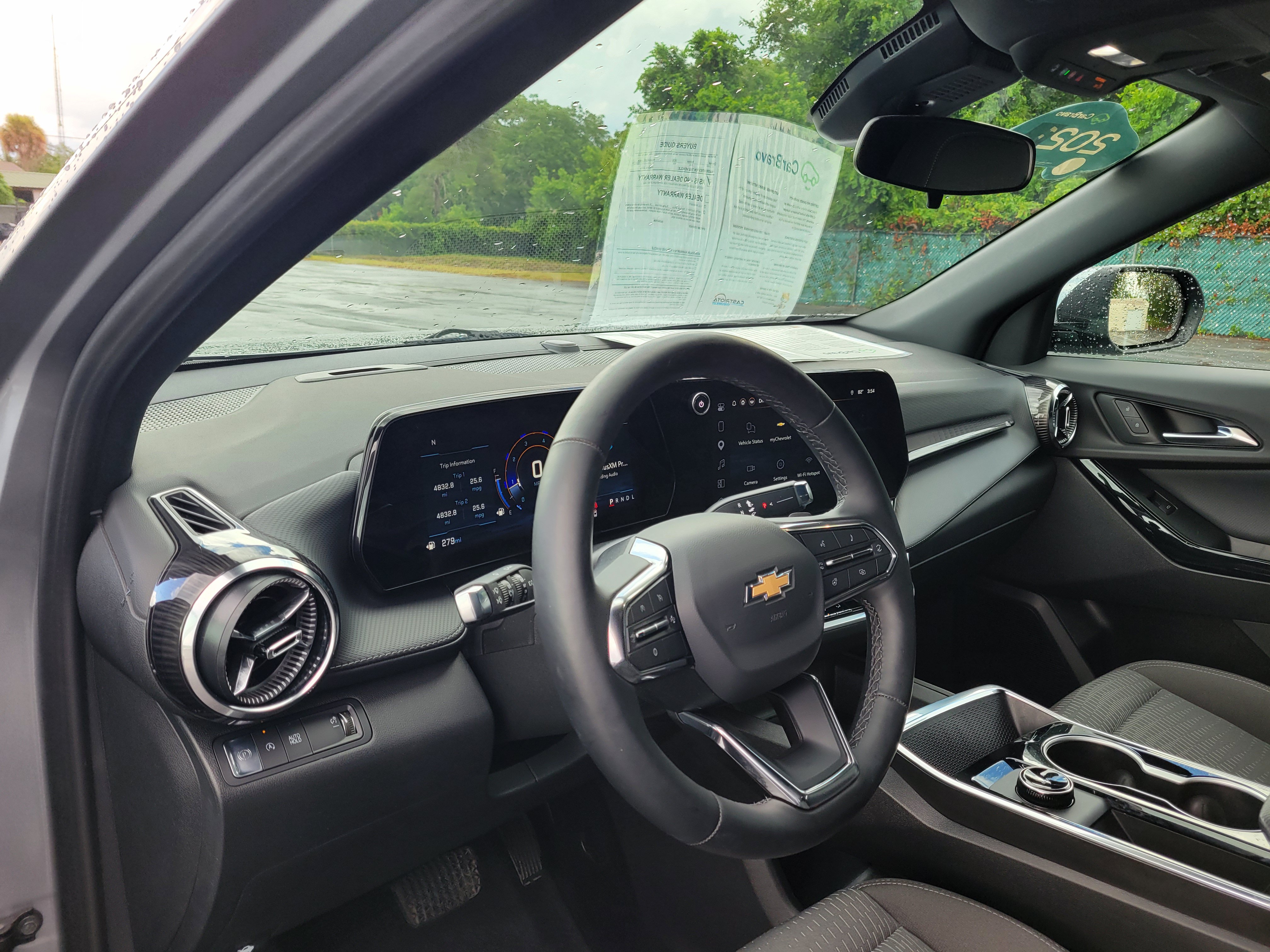 Certified 2026 Chevrolet Equinox LT FWD image 25