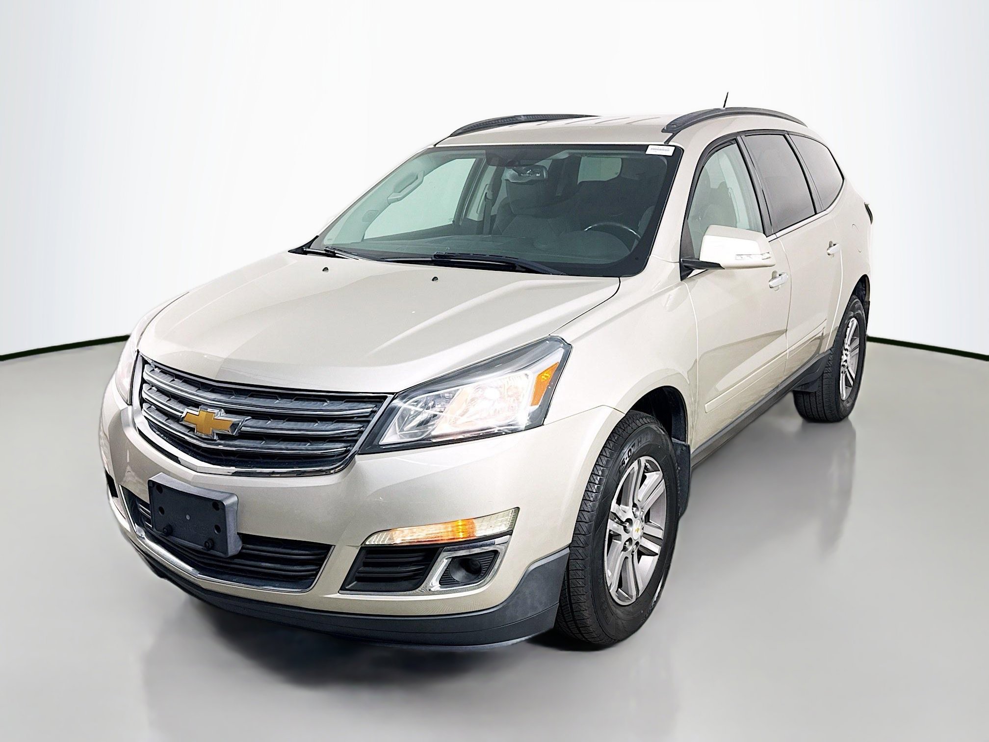 Used 2017 Chevrolet Traverse LT FWD image 4