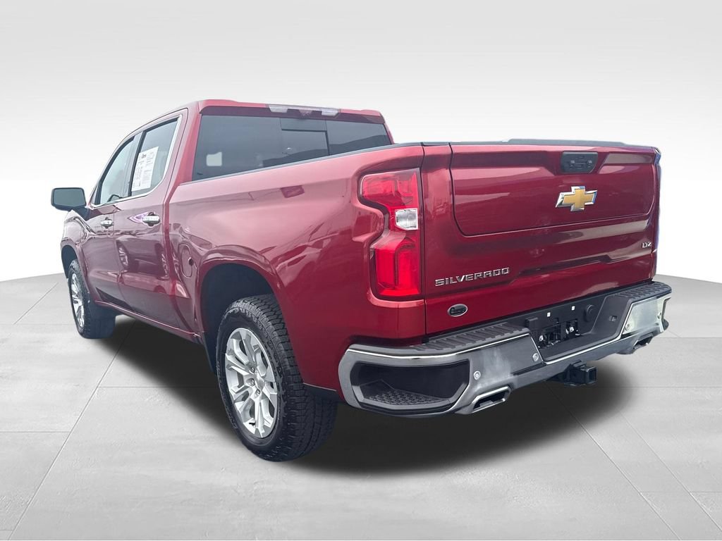 Used 2025 Chevrolet Silverado 1500 LTZ w/ Technology Package AWD/4WD image 3