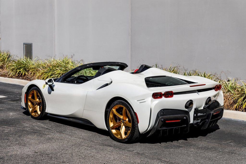Used 2024 Ferrari SF90 Spider AWD/4WD image 3
