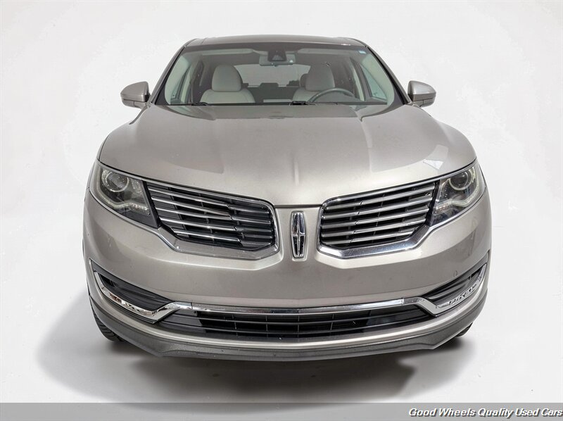 Used 2018 Lincoln MKX Reserve w/ Lincoln MKX Climate Package AWD/4WD image 2