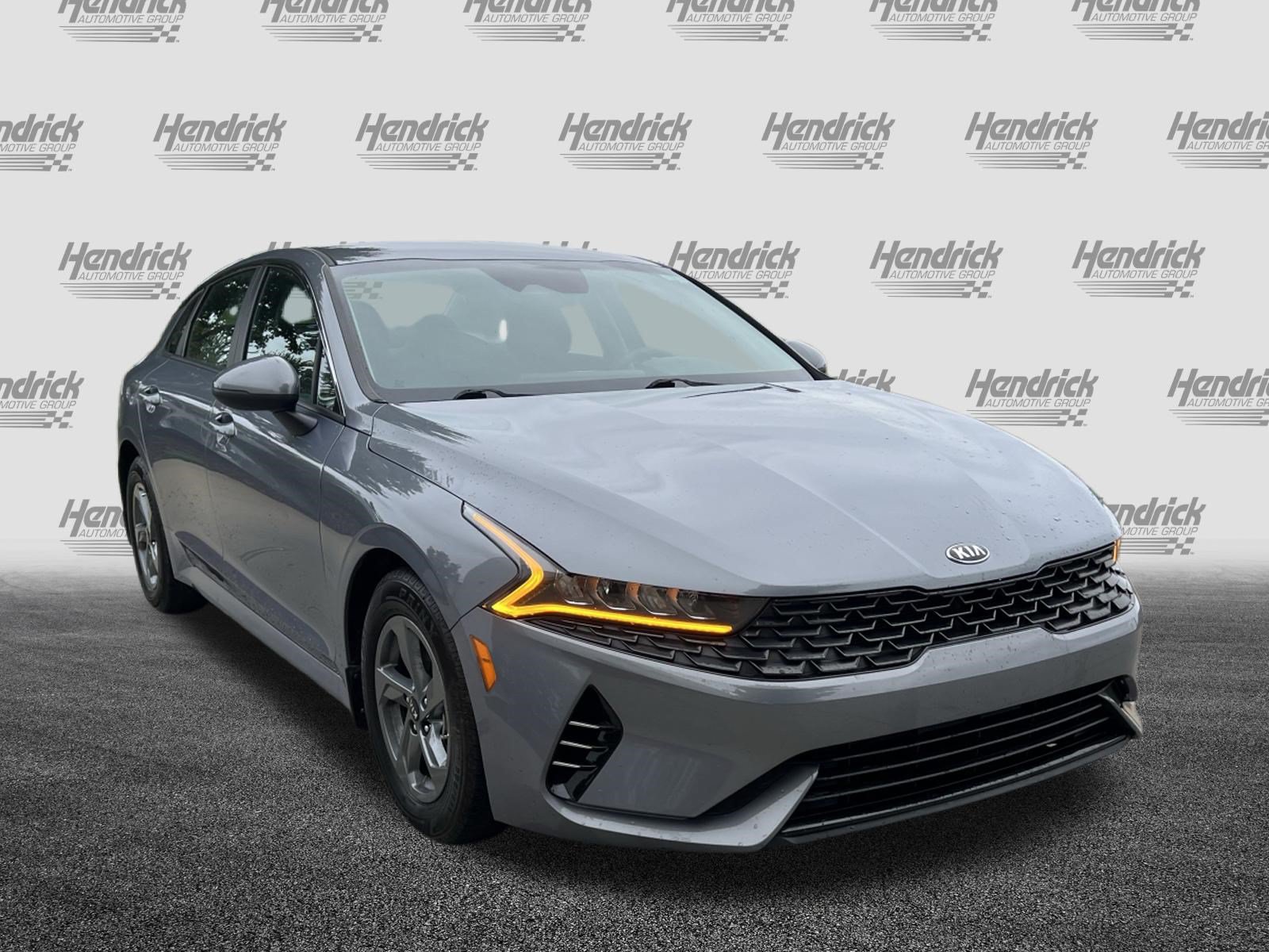 Used 2021 Kia K5 LX FWD image 2