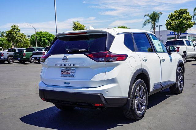 New 2026 Nissan Rogue SV image 7