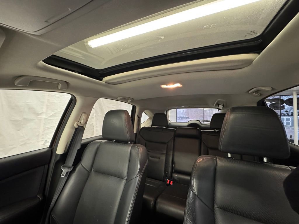 Used 2016 Honda CR-V Touring image 32
