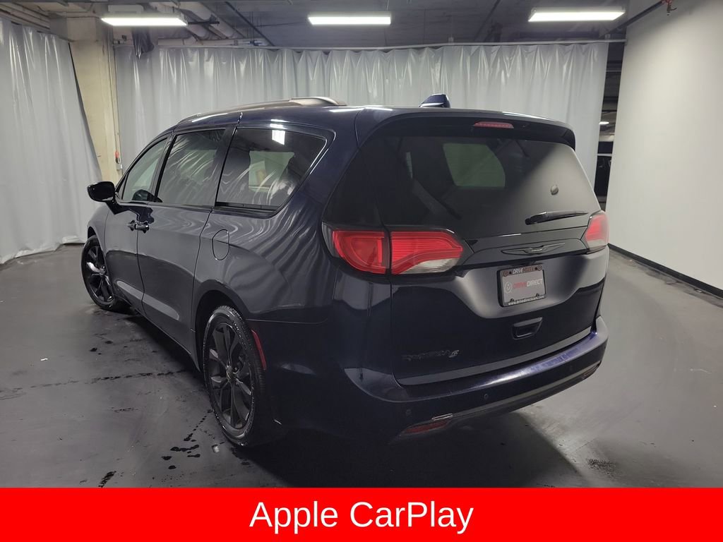 Used 2019 Chrysler Pacifica Touring Plus w/ S Appearance Package image 7