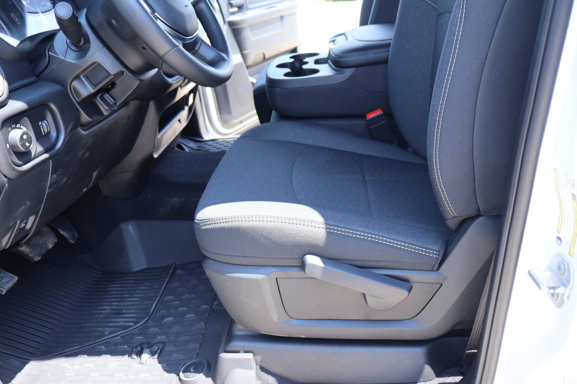 New 2026 RAM 3500 Tradesman AWD/4WD image 11