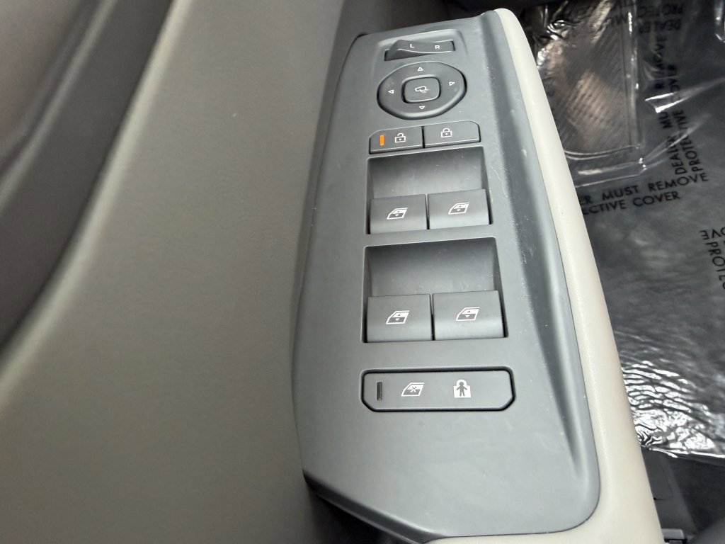 Used 2024 Kia EV9 Wind AWD/4WD image 25