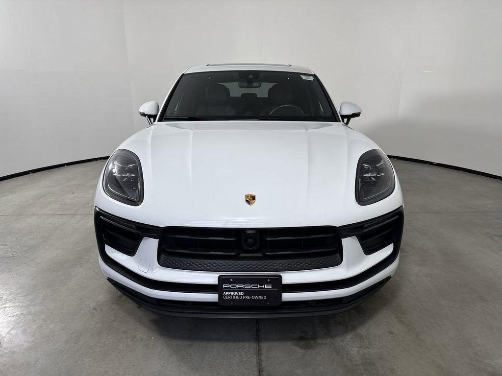 Certified 2023 Porsche Macan Turbo image 10