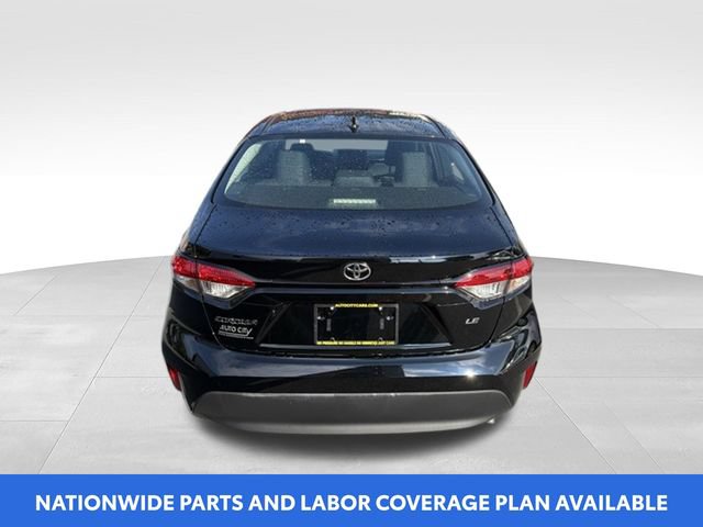 Used 2023 Toyota Corolla LE FWD image 5