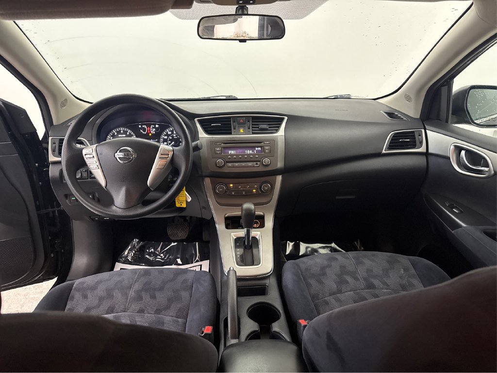 Used 2013 Nissan Sentra SV FWD image 40