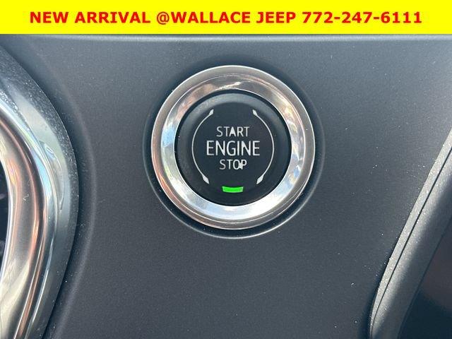 Used 2020 Chevrolet Blazer LT FWD image 20