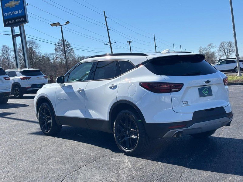 Certified 2024 Chevrolet Blazer LT w/ Convenience Package image 3
