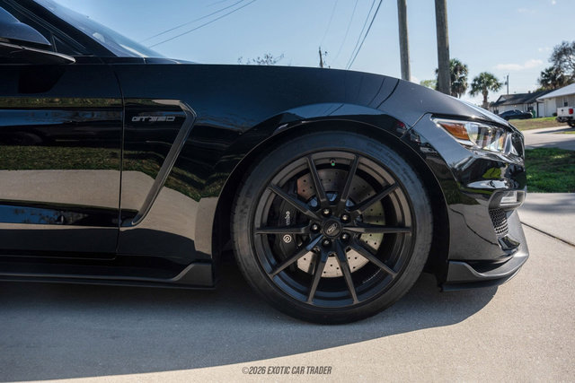 Used 2018 Ford Mustang Shelby GT350 w/ Electronics Package image 11