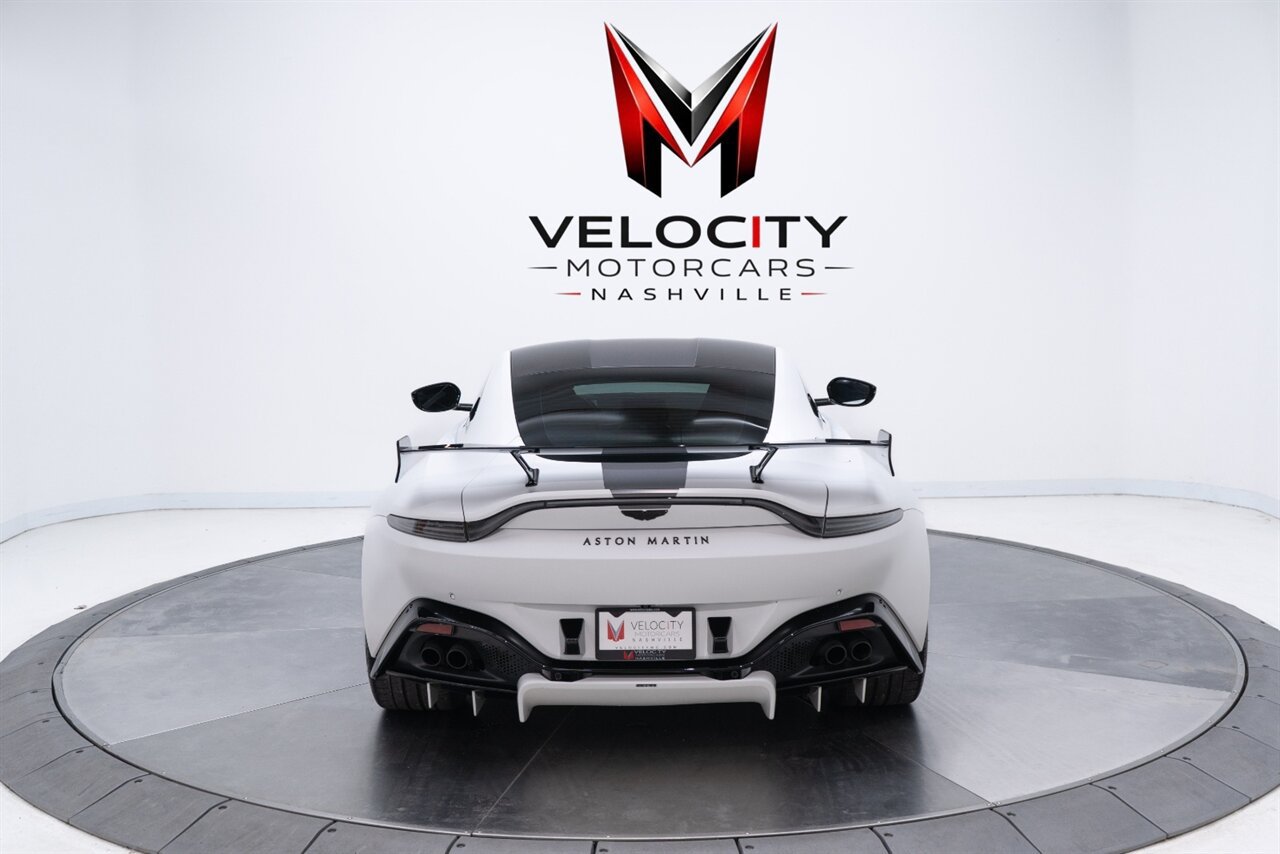 Used 2023 Aston Martin V8 Vantage Coupe RWD image 15