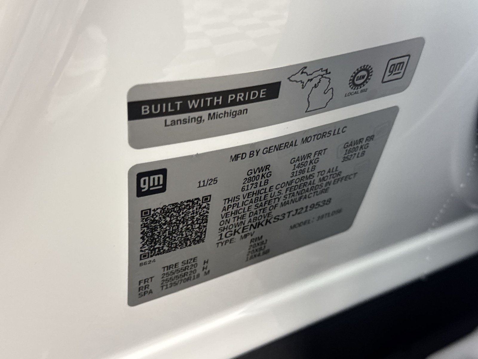 New 2026 GMC Acadia Elevation w/ Elevation Premium Package FWD image 29