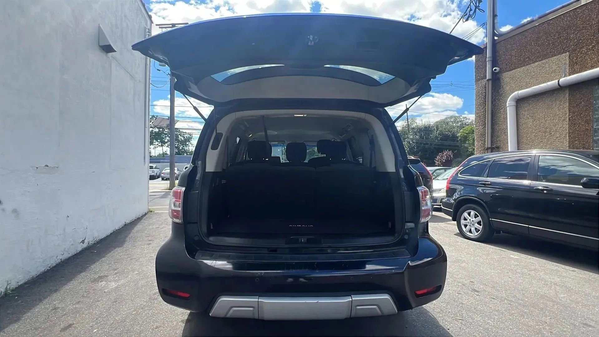 Used 2017 Nissan Armada SV w/ Driver Package image 9