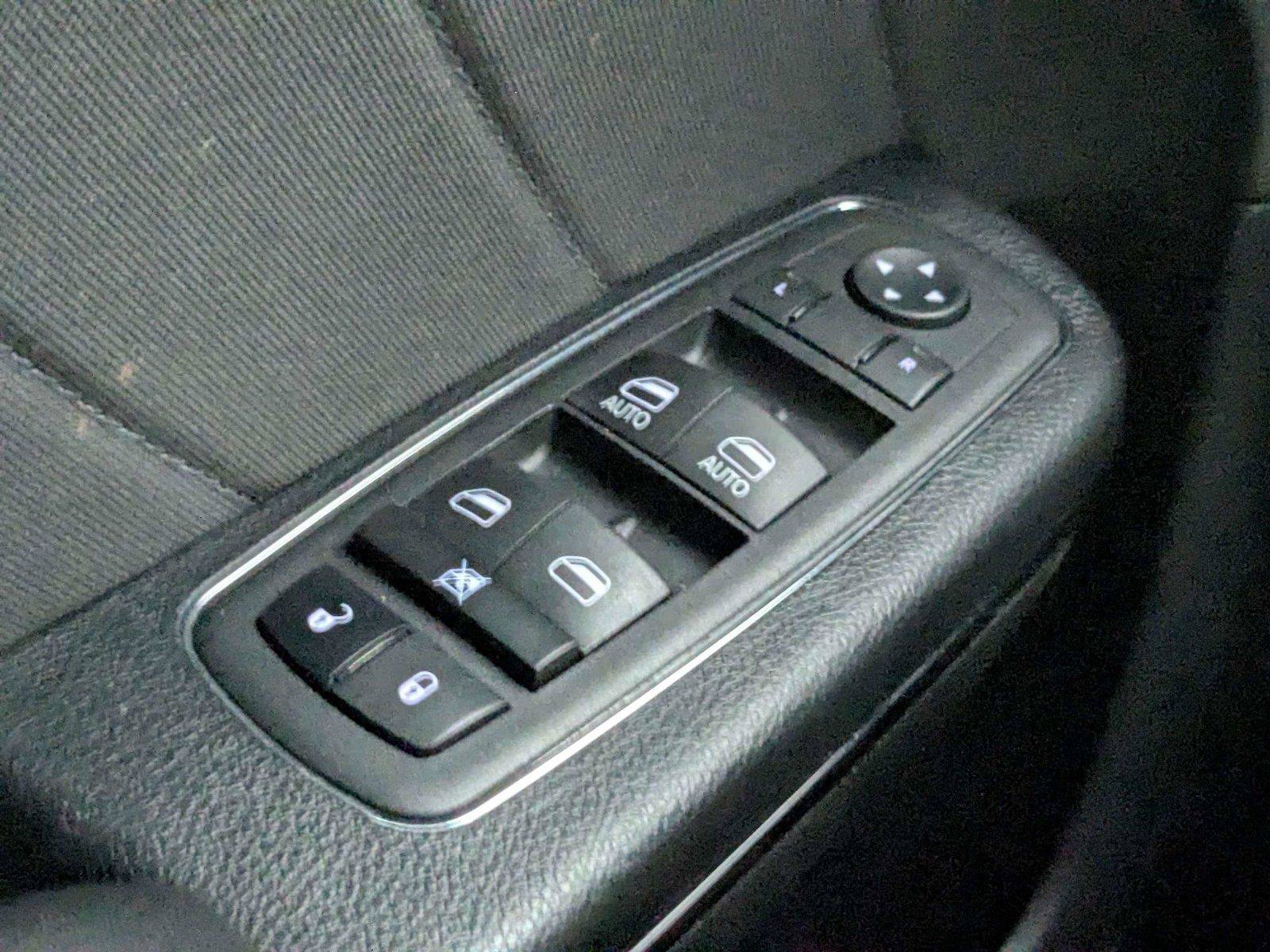 Used 2023 Dodge Charger SXT w/ Blacktop Package AWD/4WD image 13