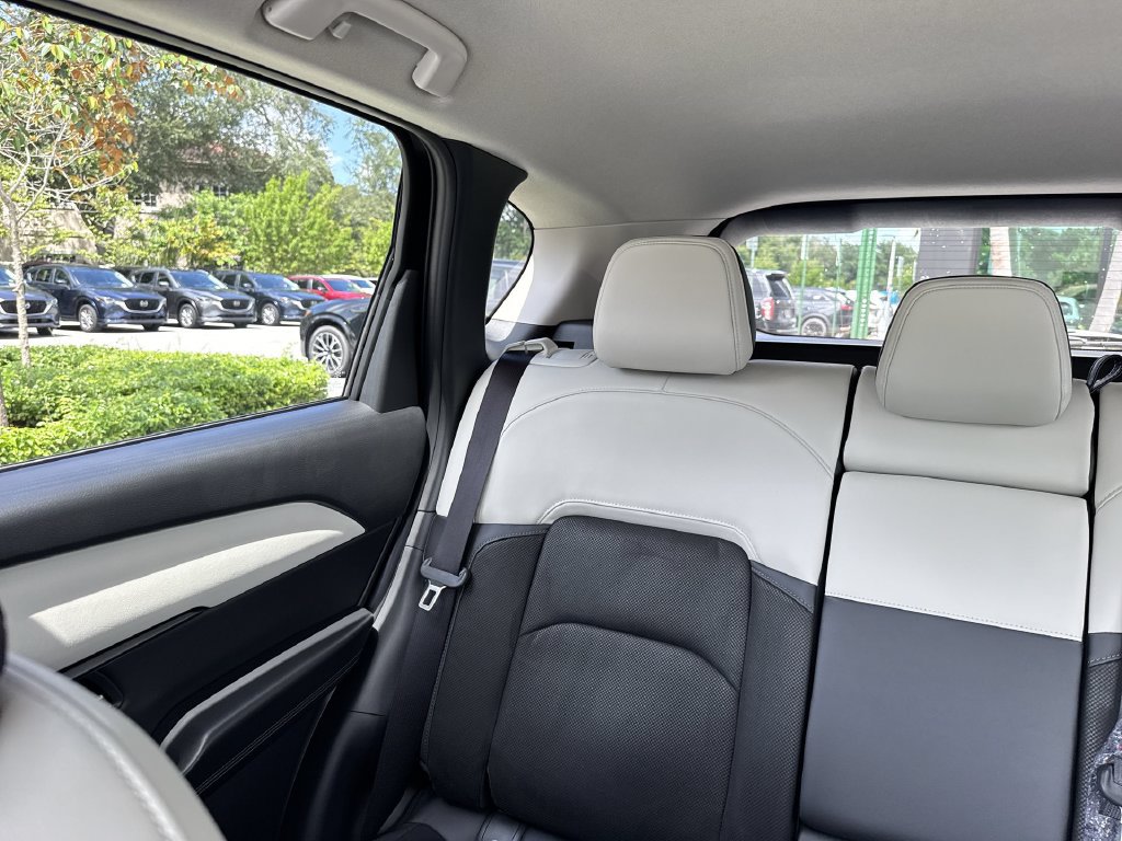 New 2026 MAZDA CX-5 Select AWD/4WD image 17