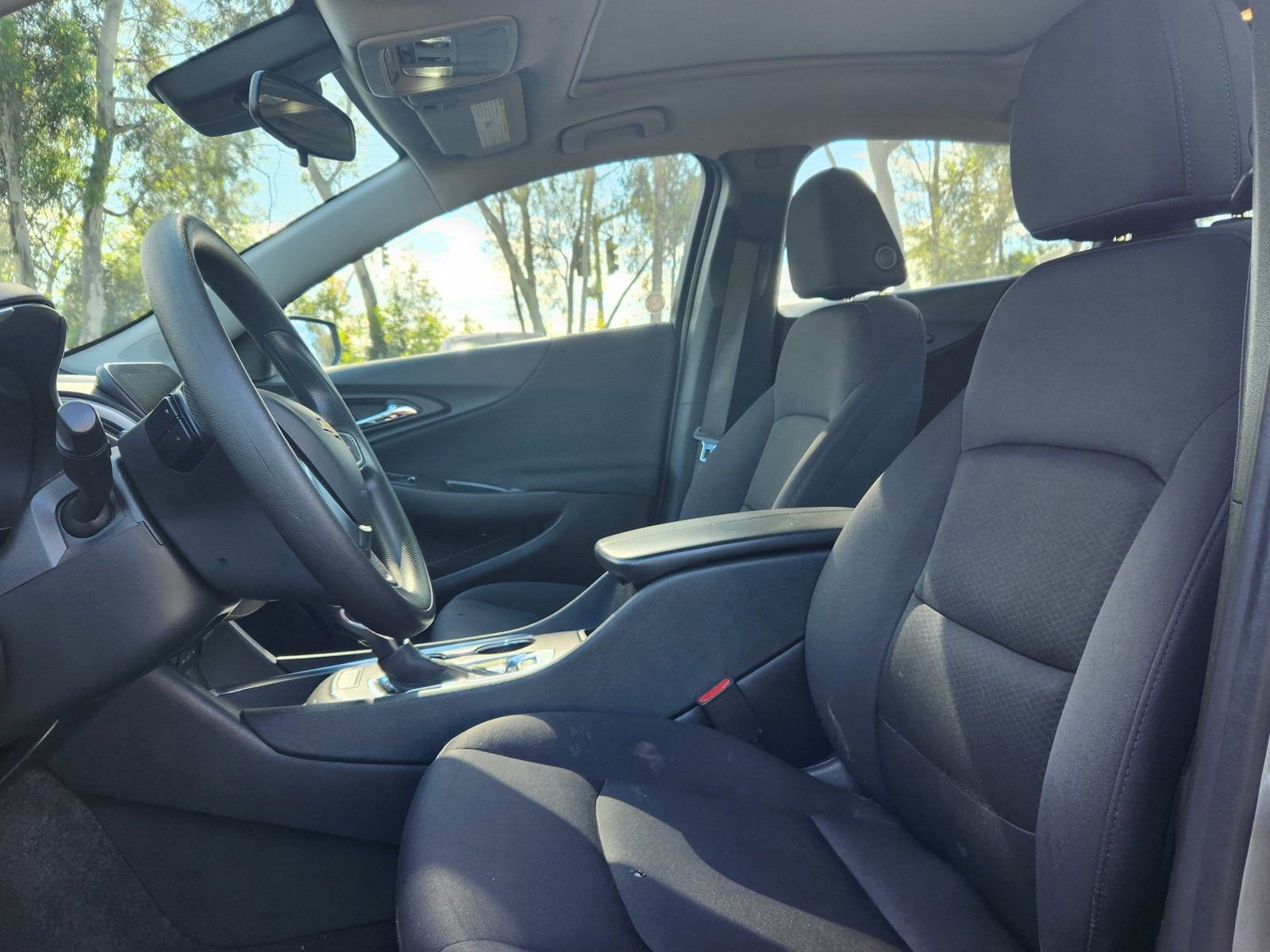 Used 2024 Chevrolet Malibu LT FWD image 17