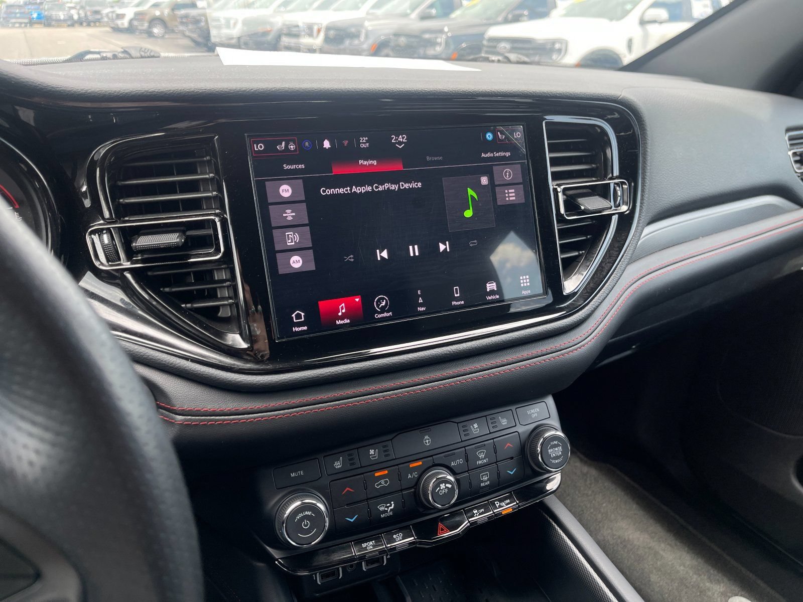 Used 2025 Dodge Durango R/T AWD/4WD image 22