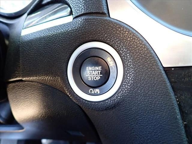 Used 2018 Chrysler 300 Limited image 20