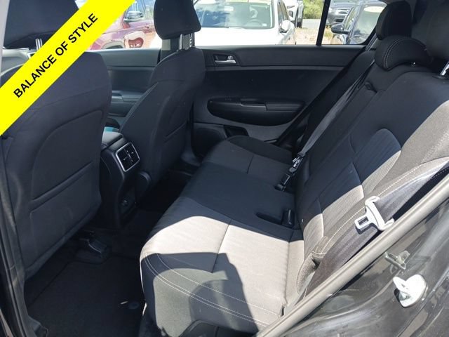 Used 2022 Kia Sportage LX AWD/4WD image 12