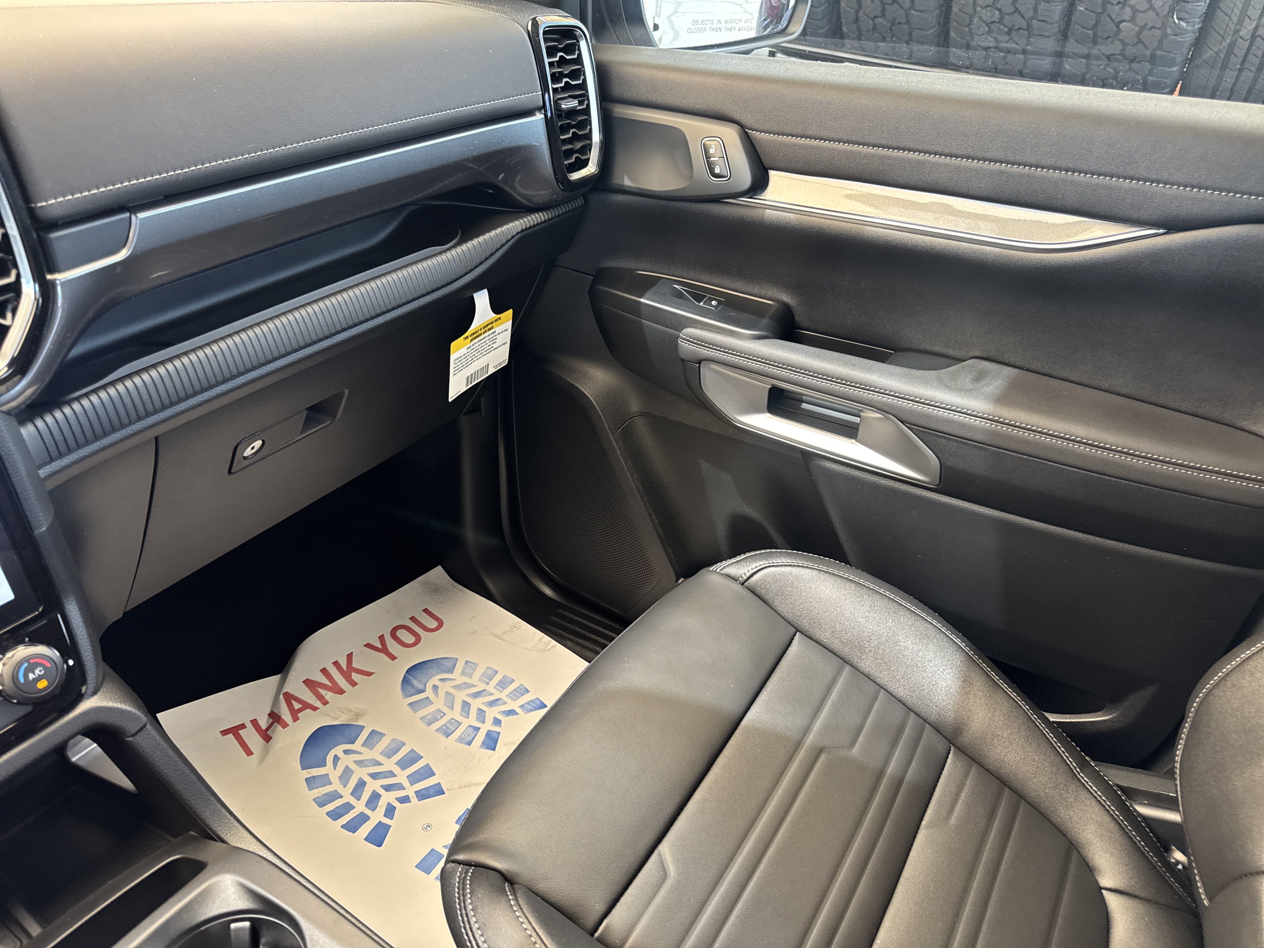 New 2025 Ford Ranger Lariat w/ FX4 Off-Road Package image 38