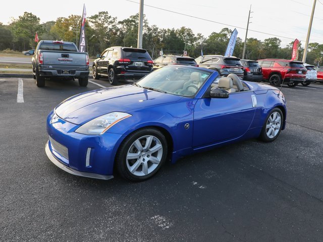 Used 2004 Nissan 350Z Touring image 4