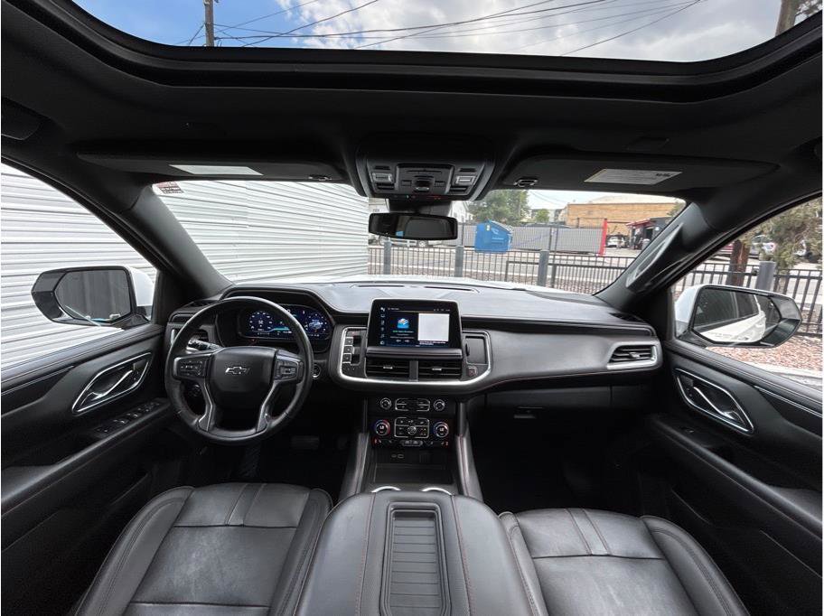 Used 2023 Chevrolet Suburban RST w/ Luxury Package image 14