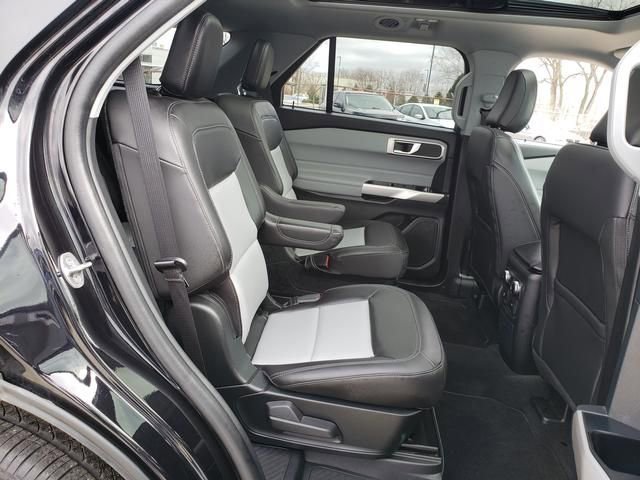 Used 2023 Ford Explorer XLT w/ Equipment Group 202A image 20