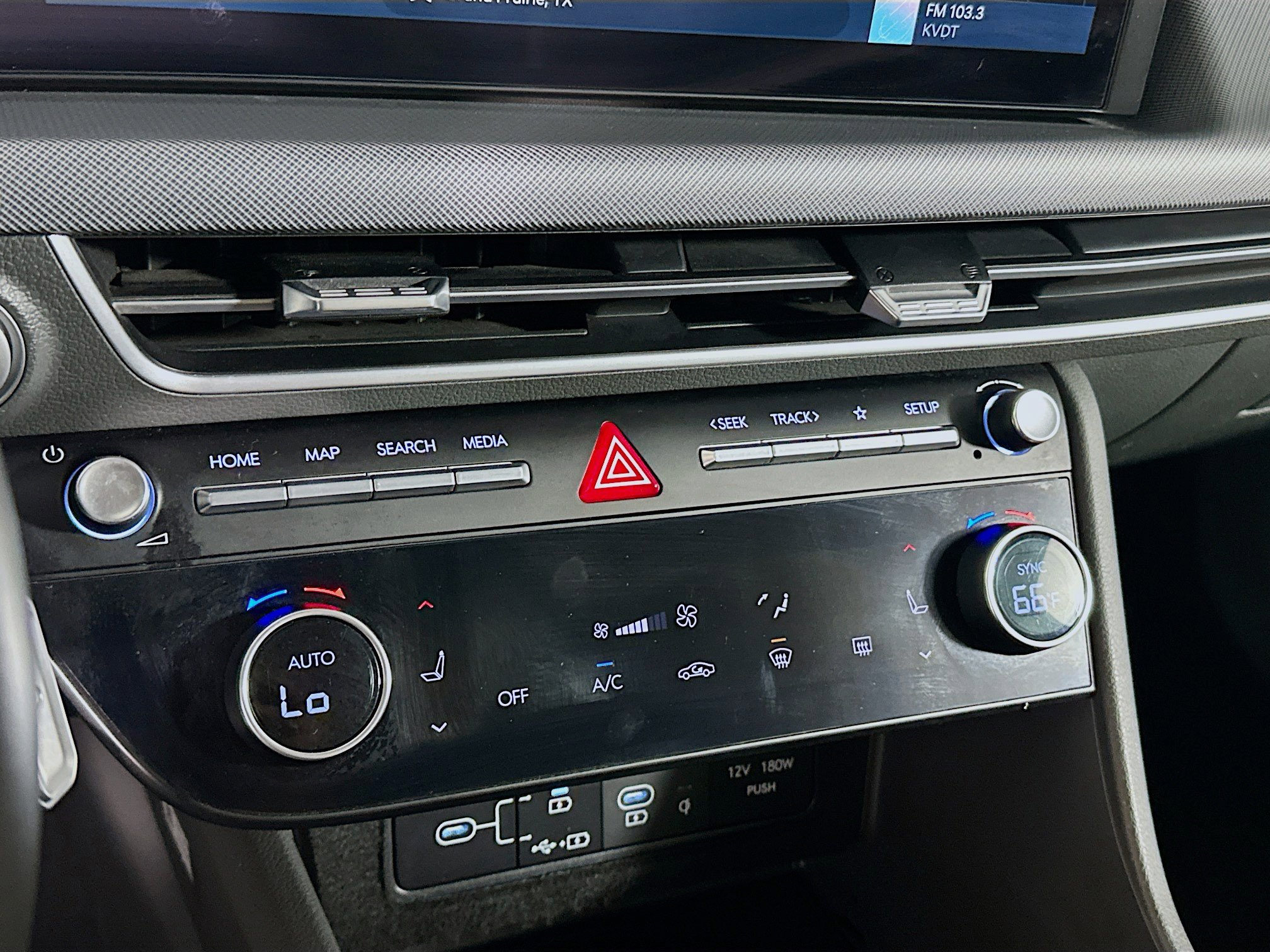 Used 2024 Hyundai Sonata SEL w/ Convenience Package image 24