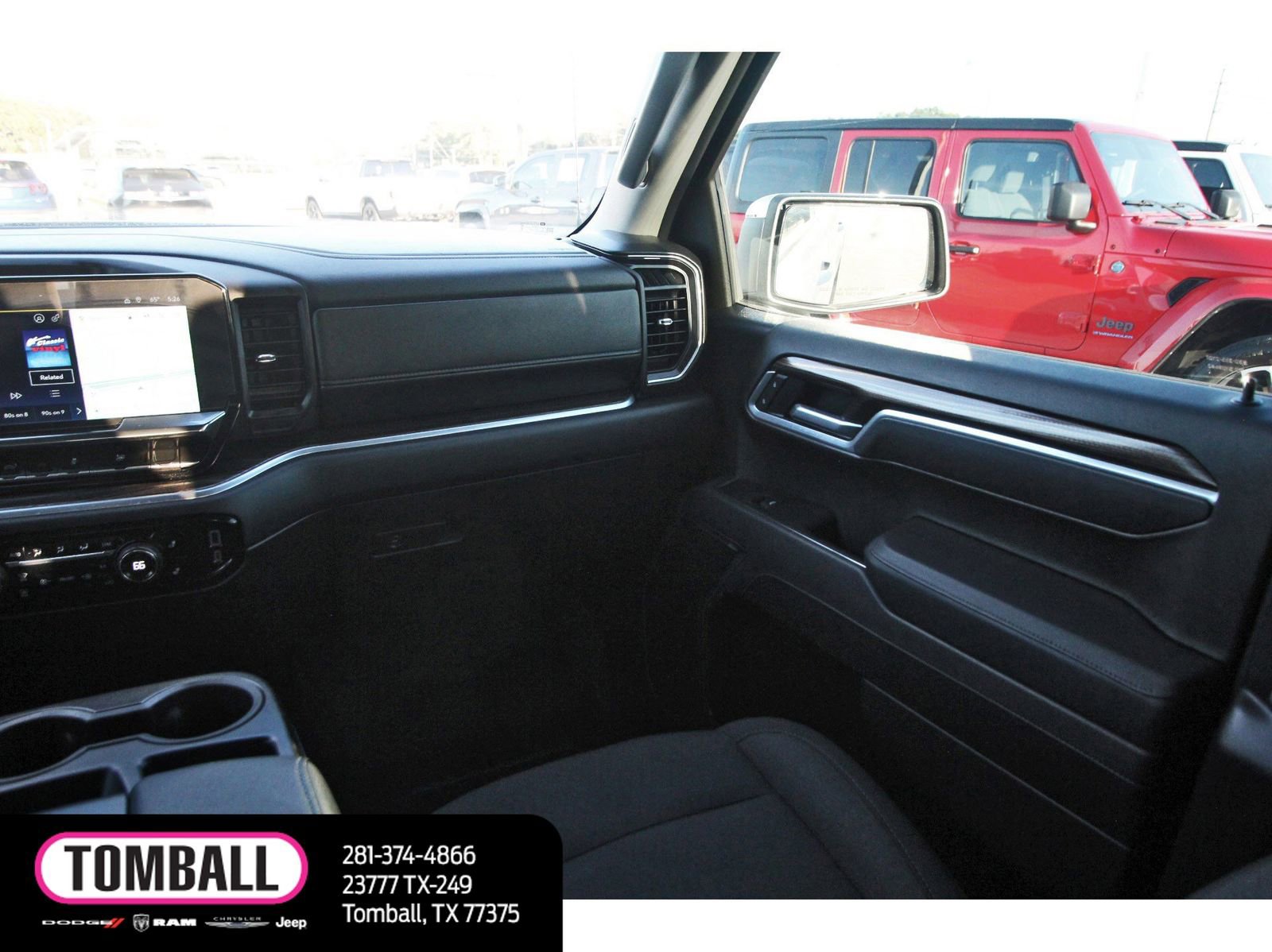 Used 2025 Chevrolet Silverado 1500 LT image 10