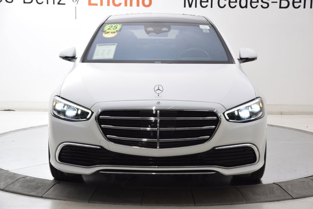 Used 2025 Mercedes-Benz S 580 4MATIC Sedan image 9