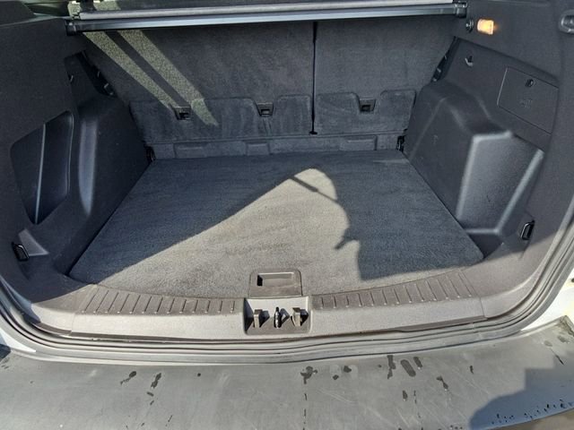 Used 2018 Ford Escape SE image 24