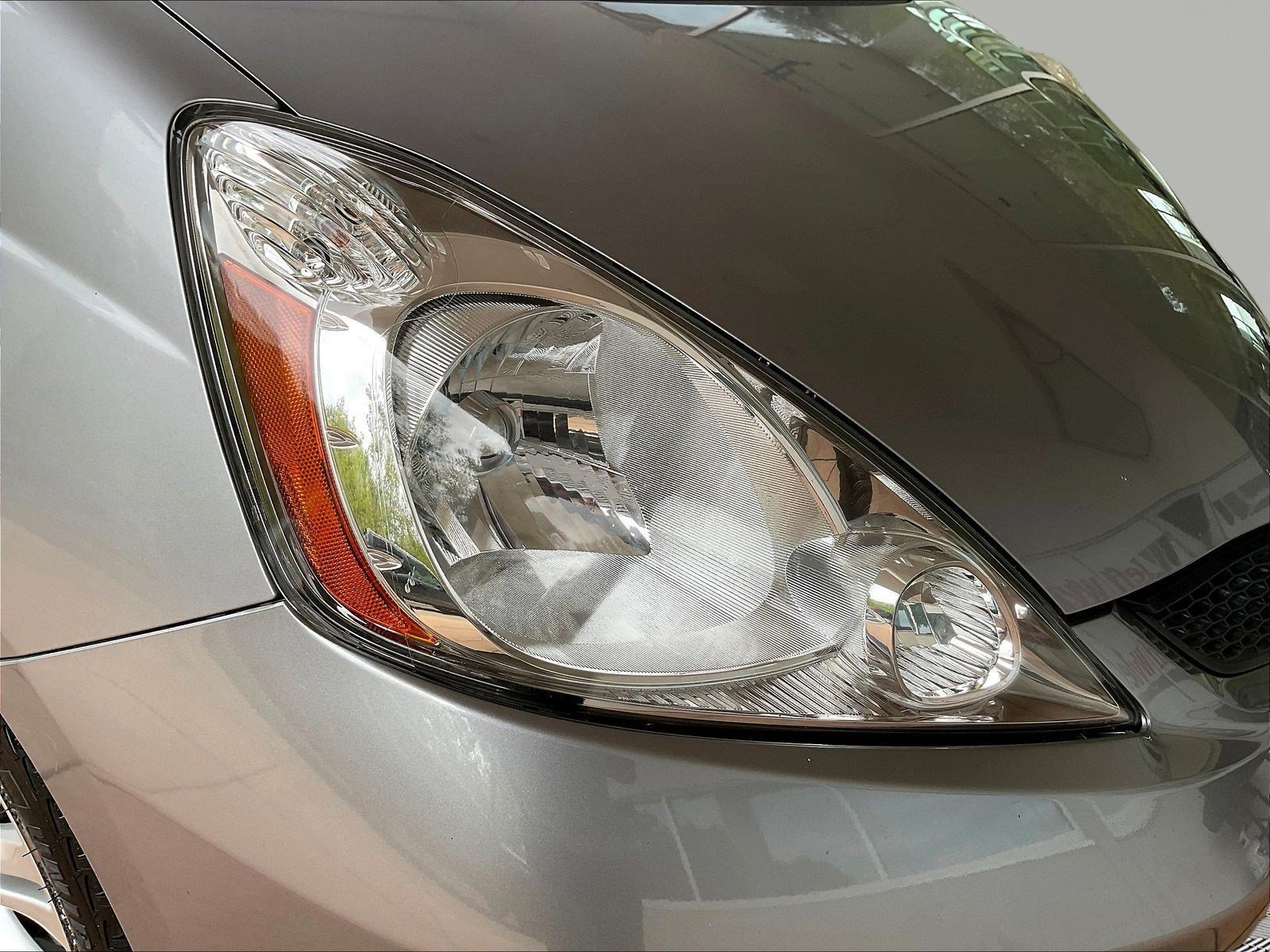 Used 2009 Honda Fit Sport image 27